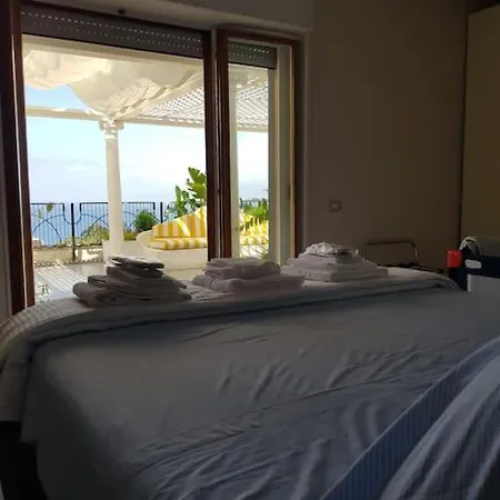 La Casa Di Giorgina アパート ソレント